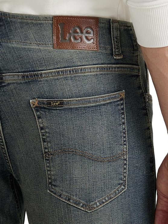 Lee Men's Extreme Motion Straight Taper Jean